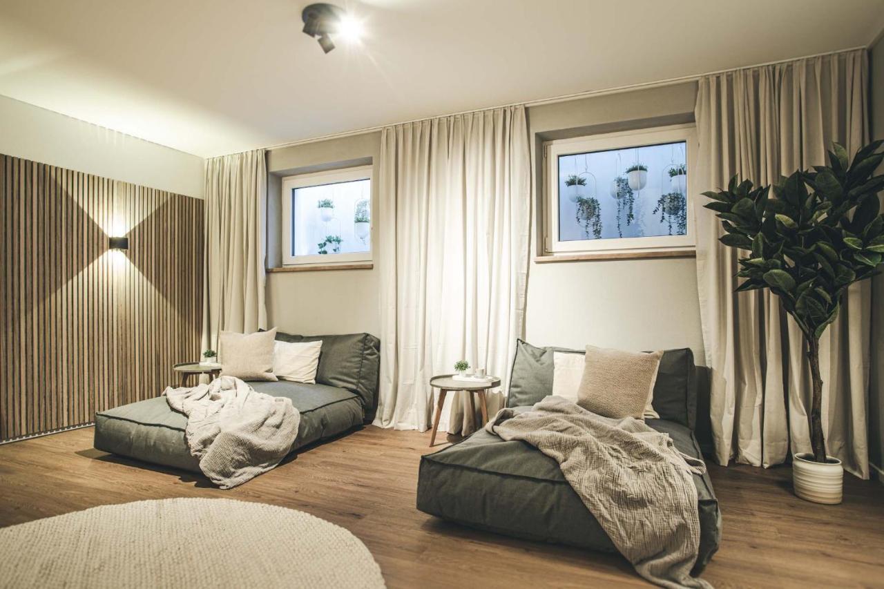 Oskar Apartments นอยชติฟ อิม ชตูไปทัล ภายนอก รูปภาพ