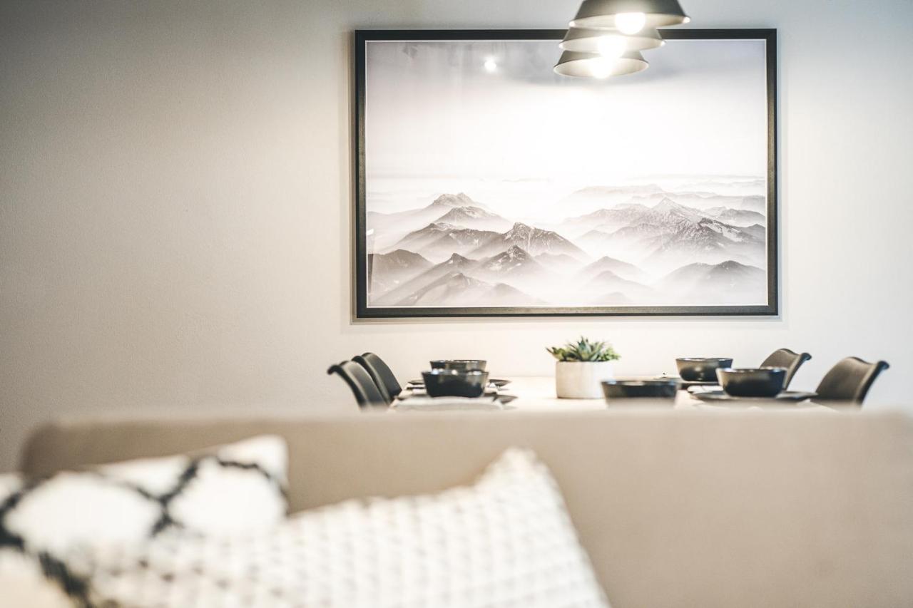 Oskar Apartments นอยชติฟ อิม ชตูไปทัล ภายนอก รูปภาพ